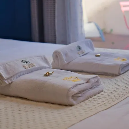 & - Jacuzzi - Sauna Appartement *