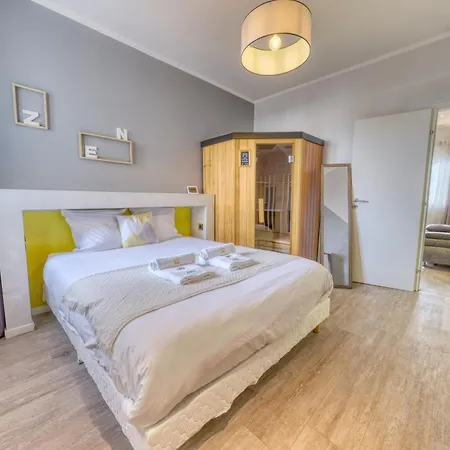 & - Jacuzzi - Sauna Appartement