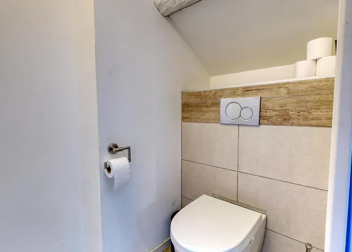 & - Jacuzzi - Sauna Daire